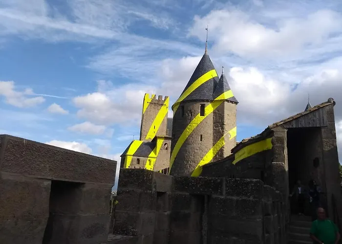 Number15 4* Carcassonne