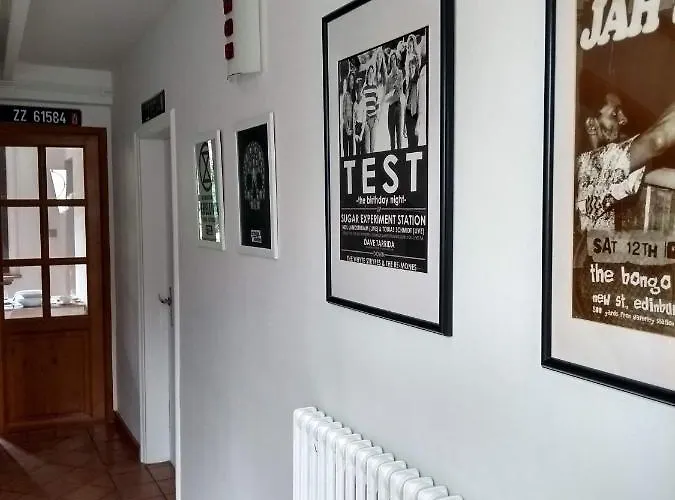 Number15 Bed & Breakfast Carcassonne