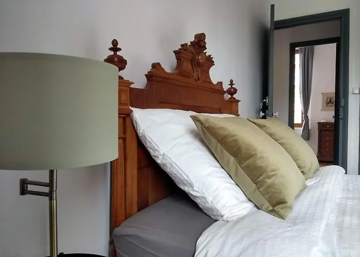 Number15 Bed & Breakfast 4*