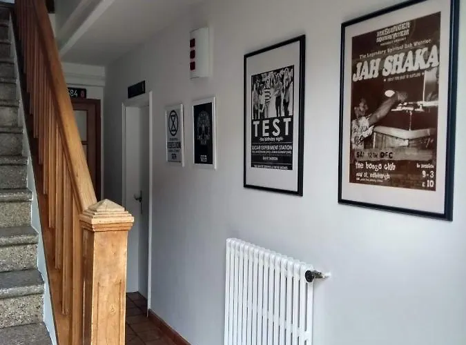 Number15 4* Carcassonne